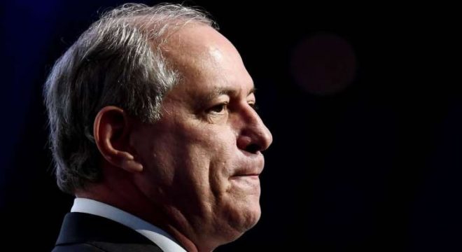 Condenado em processo de 2018, juiz paulista autoriza penhora de bens de Ciro Gomes