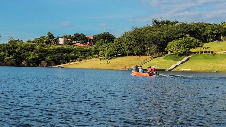 Juazeirense morre afogado no açude Umari em Crato e idoso após acidente em Várzea Alegre