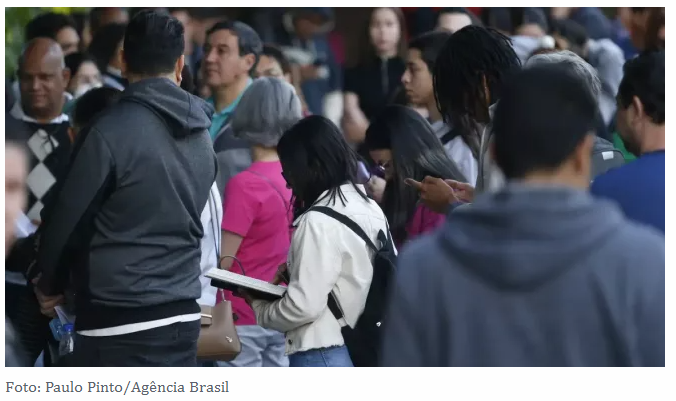 Salários de até R$ 16 mil: veja os concursos e seleções com vagas abertas no Ceará nesta semana