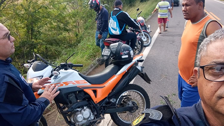 Guarda Municipal caiu com moto em ribanceira no Juazeiro após sair do Juaforró