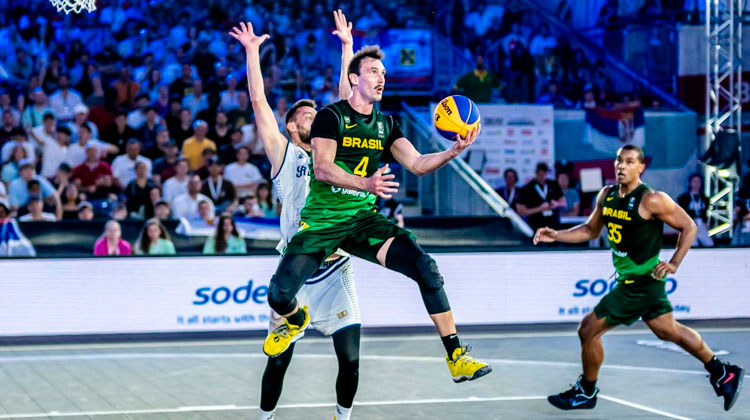 Seleção masculina de basquete garante vaga na semi da Copa do Mundo