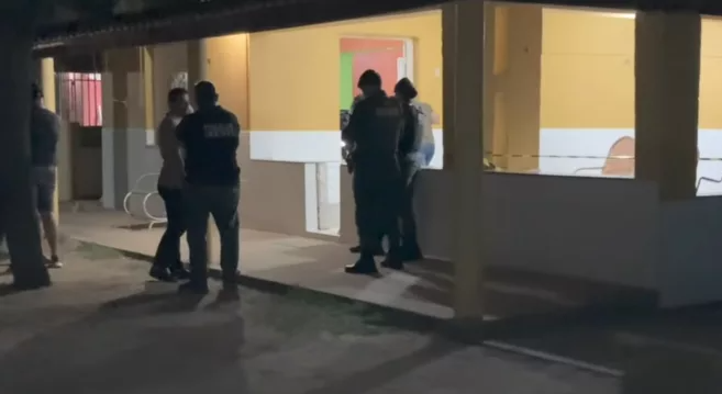 Aposentado é morto a tiros no alpendre de casa em Iguatu