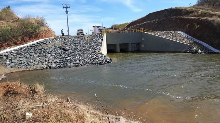 Governador e ministro vêm ao Cariri para vistoria de barragem neste sábado (27)