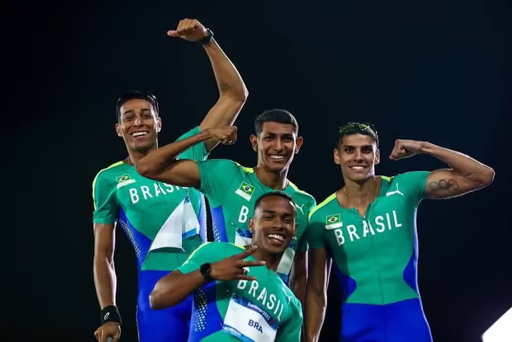 Brasil conquista vaga olímpica no revezamento 4 x 400m masculino