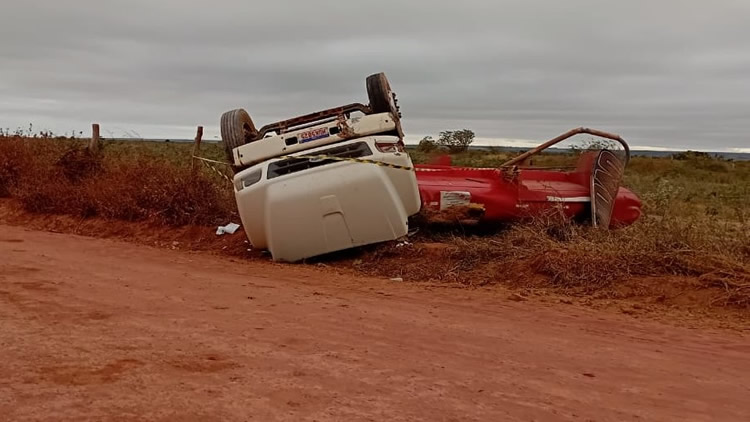 Pipeiro de Campos Sales morre ao capotar caminhão e idosa no Juazeiro após acidente doméstico