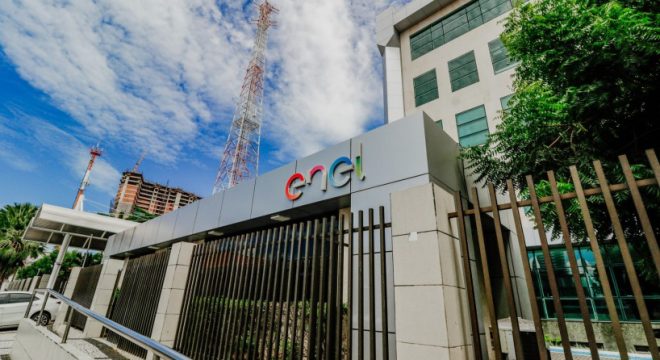 Enel é multada em R$ 28 milhões por quedas de energia no Ceará