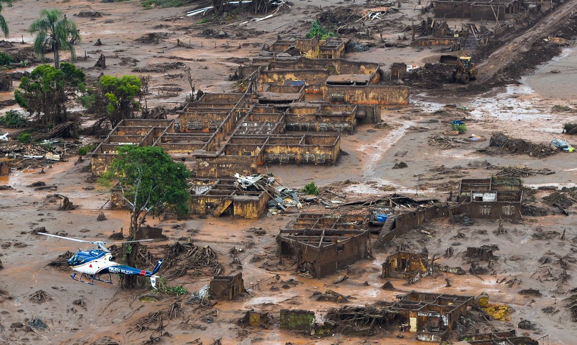 Ministério do Meio Ambiente cria grupo de trabalho para analisar desastre em Mariana