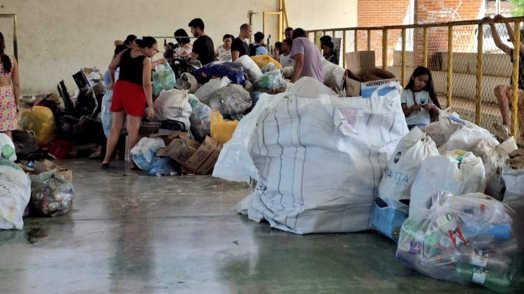 Projeto Coleta Premiada é lançado em escolas de Santana do Cariri