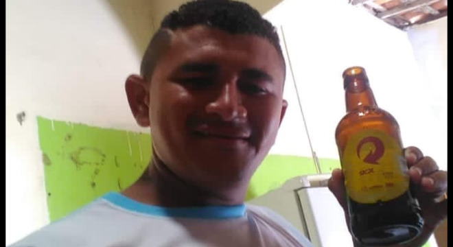 Jovem é morto a tiros na presença da esposa e do filho em Cedro