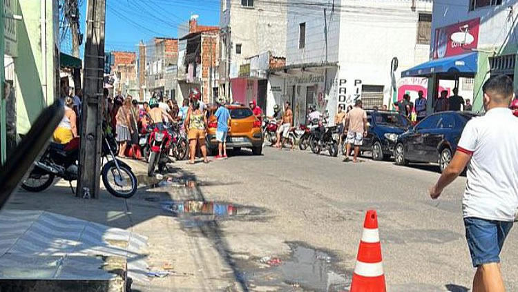 Ataque a tiros deixa uma pessoa morta e quatro feridas no Pirambu, em Fortaleza