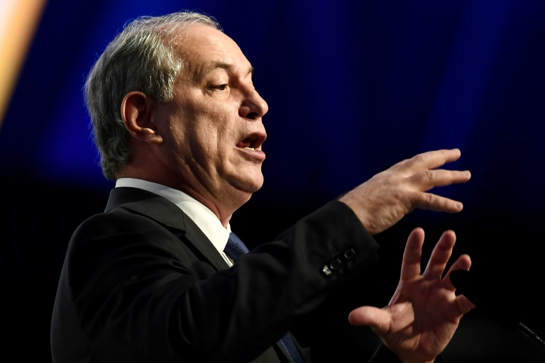 Depois de 7 meses, Ciro Gomes rompe o silêncio e critica Lula e Bolsonaro