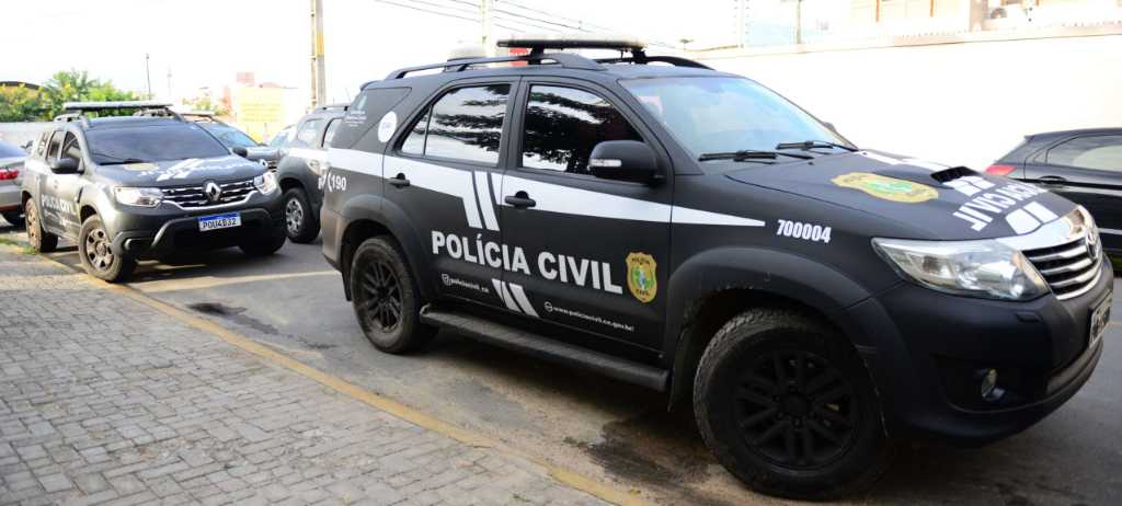 Polícia Civil prende pai e tio no Crato por suspeita de estupro de dois adolescentes