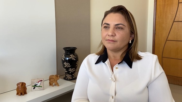 Prefeita de Altaneira diz que herdou município "em estado caótico" e com dívidas milionárias