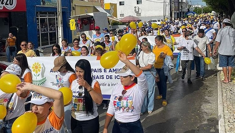 Icó realiza caminhada em alusão ao Combate do Abuso e Exploração Sexual de Crianças e Adolescentes