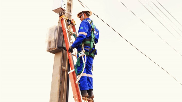 Empresa de telecom abre vagas de emprego em Juazeiro do Norte, Crato e Barbalha