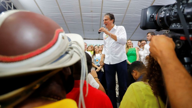 Na Expocrato, Camilo desconversa sobre candidatura a presidente: candidato é o Lula