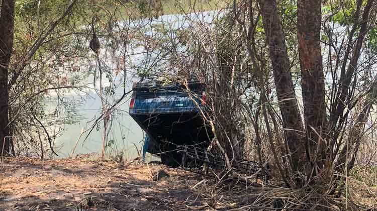 Carro desce ribanceira e cai perto de riacho em Caririaçu, além do achado de cadáver no município