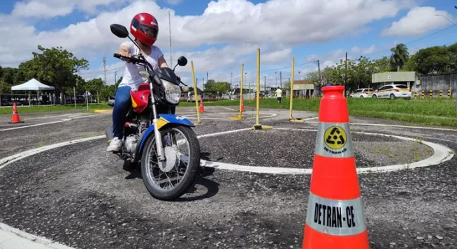Dois municípios do Cariri vão receber atendimentos do CNH Popular neste fim de semana