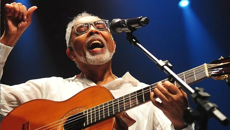 Gilberto Gil anuncia turnê de despedida com show em Fortaleza