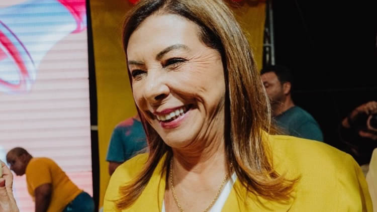 Angela Germano, candidata à vice-prefeita de Araripe, figura na lista de fichas sujas do TCE