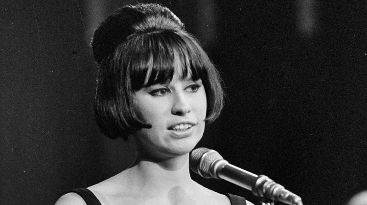 Cantora Astrud Gilberto morre aos 83 anos