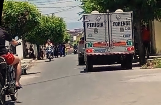 Corpo de mulher encontrado em Juazeiro apresentando várias perfurações a golpes de faca