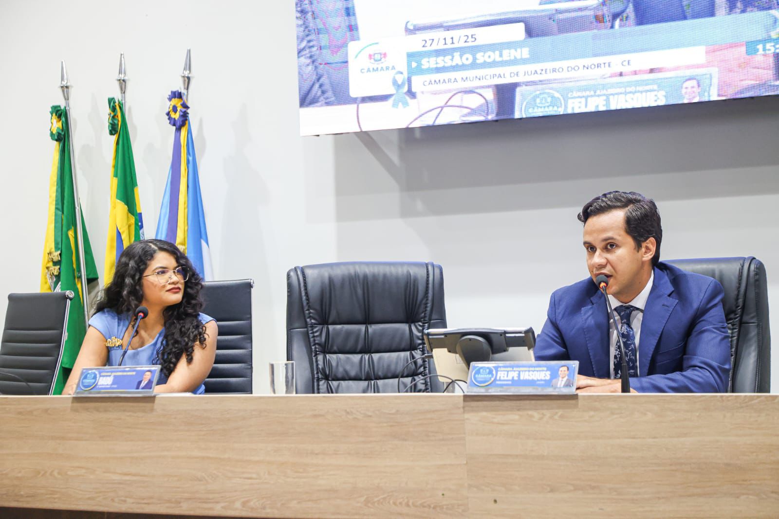 Primeira mulher caririense a entrar na carreira diplomática é homenageada na Câmara de Vereadores de Juazeiro do Norte
