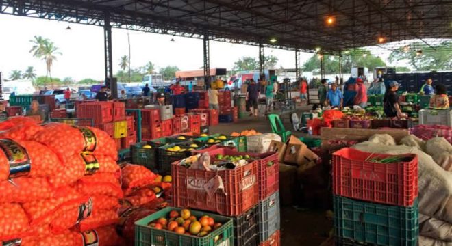 Frutas e verduras têm alta de até 55% na Ceasa Cariri